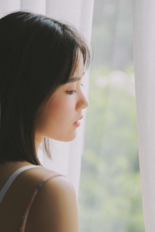 当着太子的面皇帝宠幸了太子妃